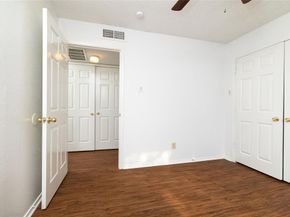 2104  Park Willow Lane  A, Arlington Texas 76011