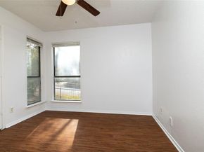 2104  Park Willow Lane  A, Arlington Texas 76011