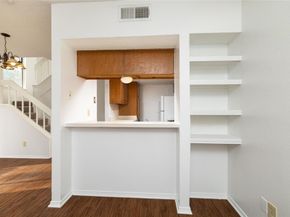 2104  Park Willow Lane  A, Arlington Texas 76011