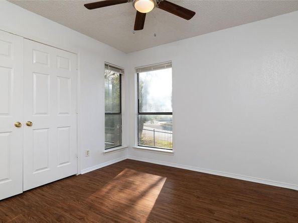 2104  Park Willow Lane  A, Arlington Texas 76011