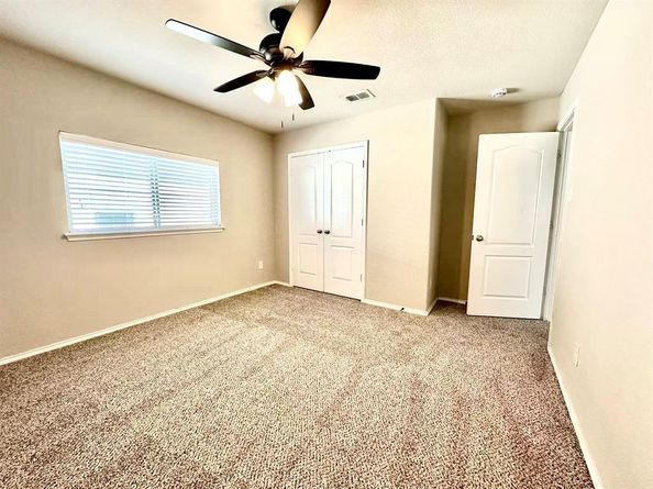 725  Hartsfield  , Savannah Texas 76227