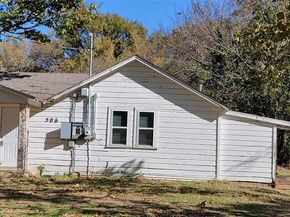 506 N Main Street , Aubrey Texas 76227