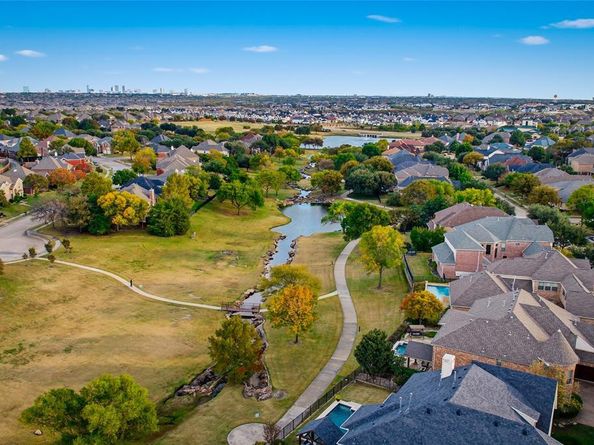 5594  Beacon Hill Drive , Frisco Texas 75036