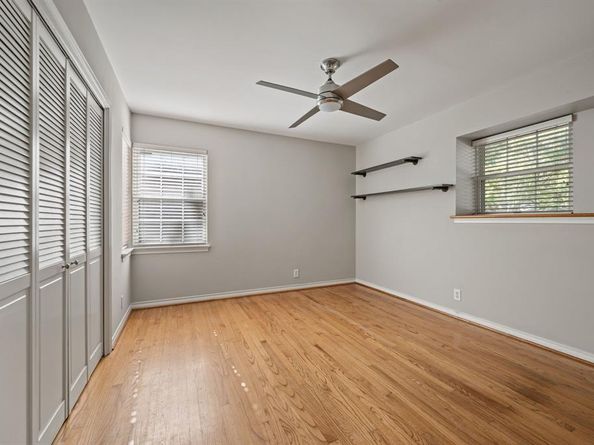 11706  Cimarec Street , Dallas Texas 75218