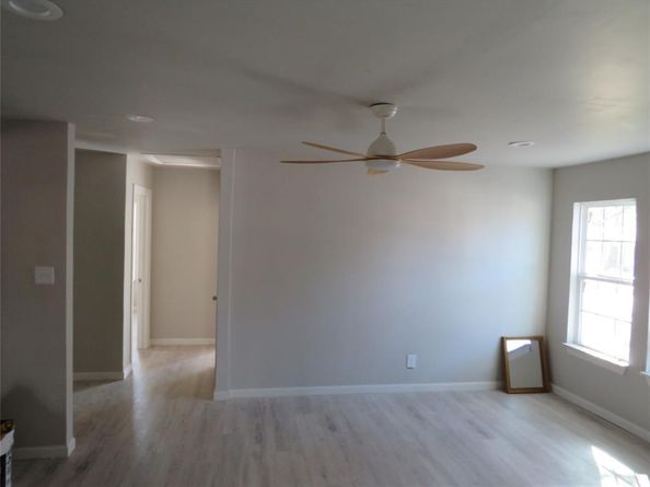 4821  Ollie Street , Fort Worth Texas 76119