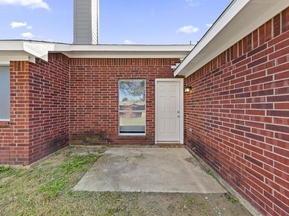 447  Orchard Hill Drive , Cedar Hill Texas 75104