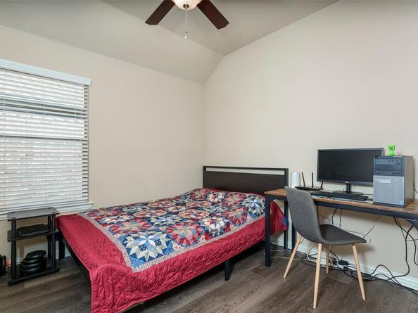 564  Bromeliad Drive , Fort Worth Texas 76052