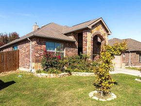 564  Bromeliad Drive , Fort Worth Texas 76052