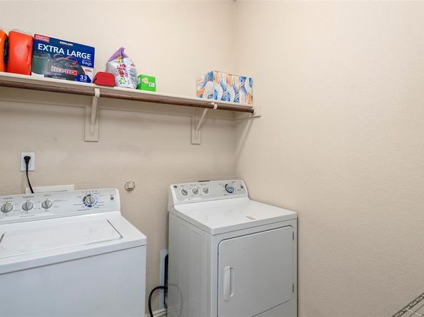 564  Bromeliad Drive , Fort Worth Texas 76052