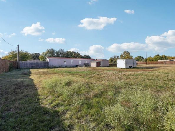 585  Rose Garden Drive , McKinney Texas 75072