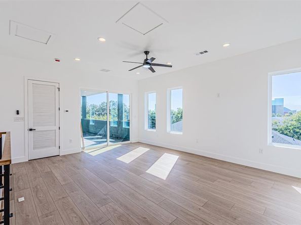 4309  SYLVESTER Street , Dallas Texas 75219