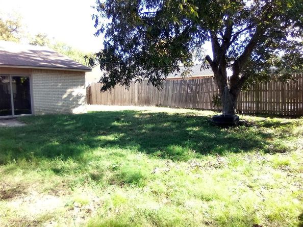 1817  Vine Drive , Garland Texas 75040