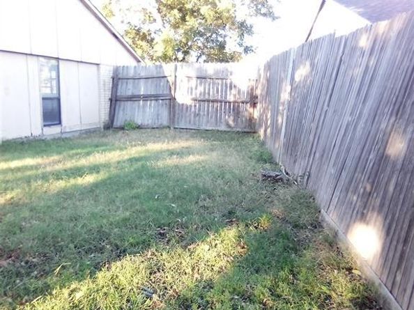 1817  Vine Drive , Garland Texas 75040