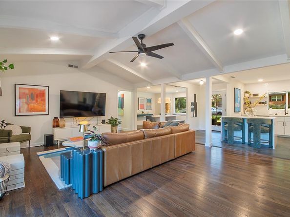 8731  Vinewood Drive , Dallas Texas 75228