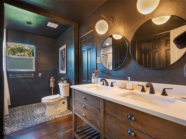 8731  Vinewood Drive , Dallas Texas 75228