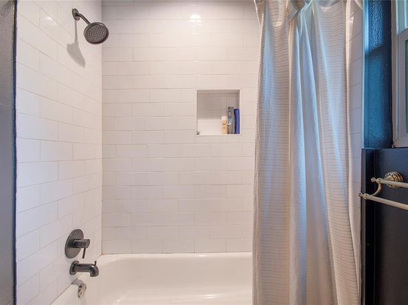 8731  Vinewood Drive , Dallas Texas 75228