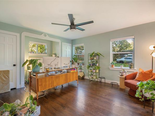 8731  Vinewood Drive , Dallas Texas 75228