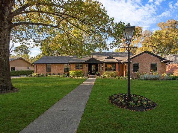 8731  Vinewood Drive , Dallas Texas 75228