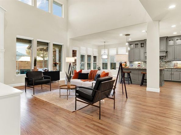 2804  Seabiscuit Road , Celina Texas 75009