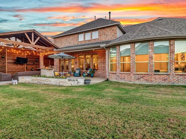 2804  Seabiscuit Road , Celina Texas 75009