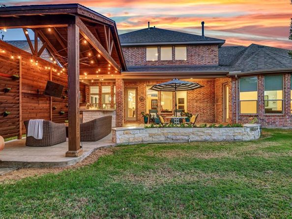 2804  Seabiscuit Road , Celina Texas 75009