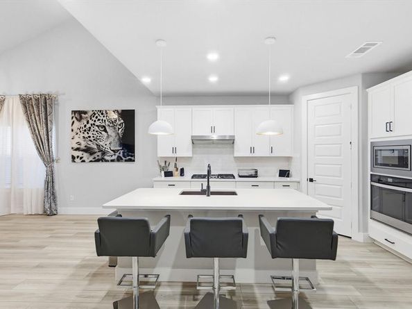 2513  Amistad Lane , Corinth Texas 76210