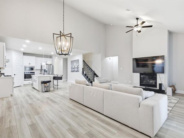 2513  Amistad Lane , Corinth Texas 76210