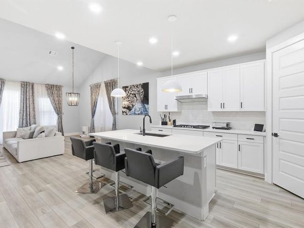 2513  Amistad Lane , Corinth Texas 76210