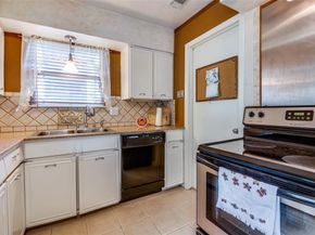 1822  Finley Road , Irving Texas 75062