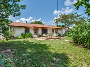 1822  Finley Road , Irving Texas 75062