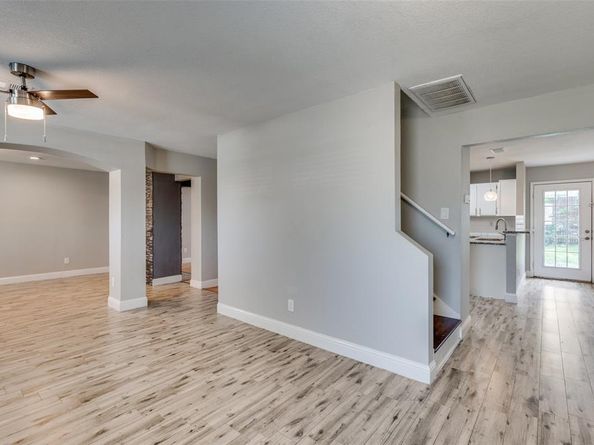 2702  Skyview Drive , Corinth Texas 76210