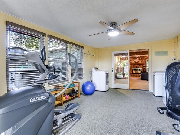 8025  Redwood Drive , Benbrook Texas 76116