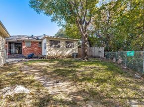 2212  Larry Drive , Dallas Texas 75228