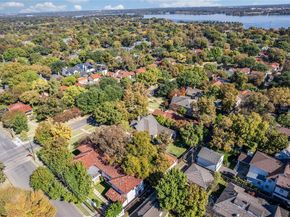 7002  Lakewood Boulevard , Dallas Texas 75214