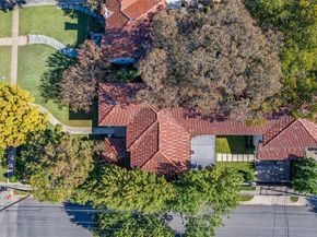 7002  Lakewood Boulevard , Dallas Texas 75214