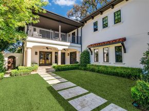 7002  Lakewood Boulevard , Dallas Texas 75214