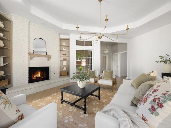 6615  Flanary Lane , Dallas Texas 75252