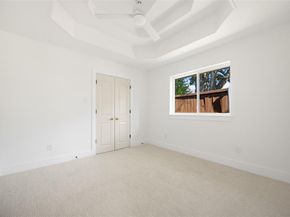 6615  Flanary Lane , Dallas Texas 75252