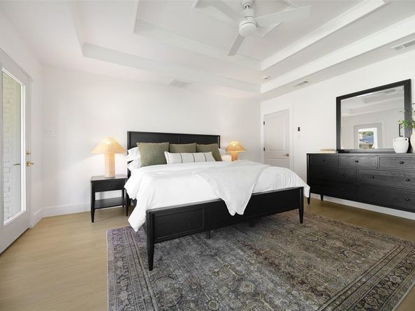 6615  Flanary Lane , Dallas Texas 75252