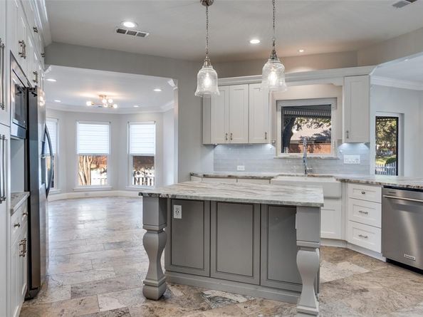 7221  Briarnoll Drive , Dallas Texas 75252