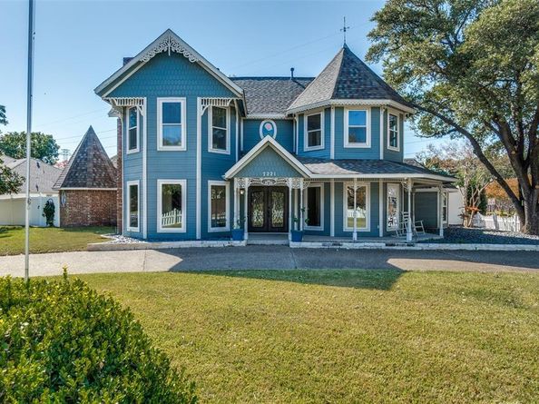 7221  Briarnoll Drive , Dallas Texas 75252