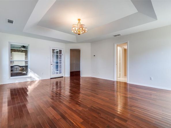 7221  Briarnoll Drive , Dallas Texas 75252