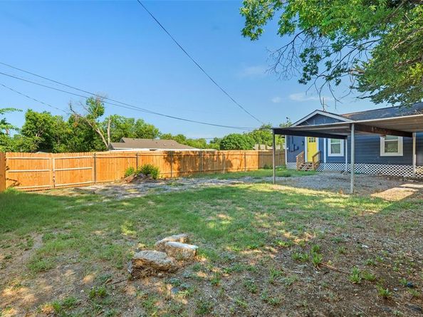 1300 E Baltimore Avenue , Fort Worth Texas 76104