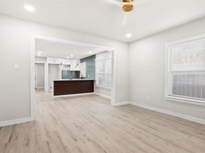 1300 E Baltimore Avenue , Fort Worth Texas 76104