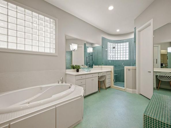 3028  Mountainview Court , Grapevine Texas 76051