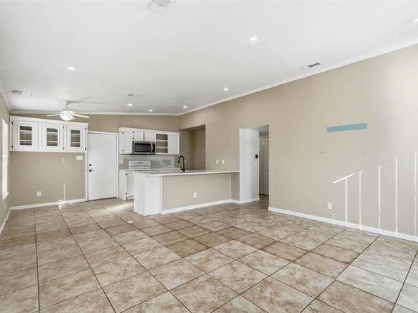 9420  Kerrville Street , Dallas Texas 75227