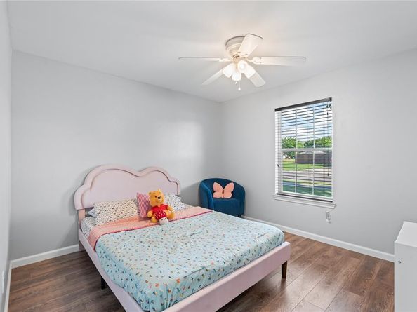 2813  Dana Lane , Denton Texas 76209