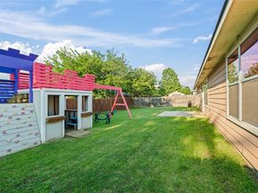 2813  Dana Lane , Denton Texas 76209