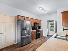 2813  Dana Lane , Denton Texas 76209