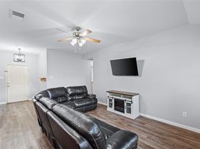 2813  Dana Lane , Denton Texas 76209